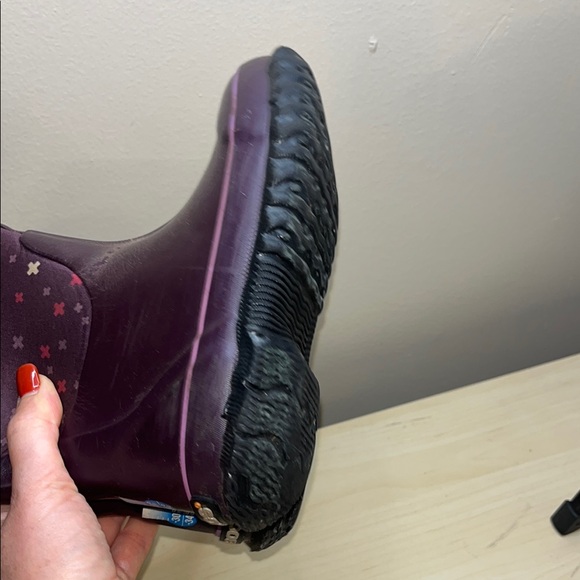 Bogs - Kids Classic Plus in Eggplant Multi Insulated Winter Boots size 11 - Picture 8 of 10